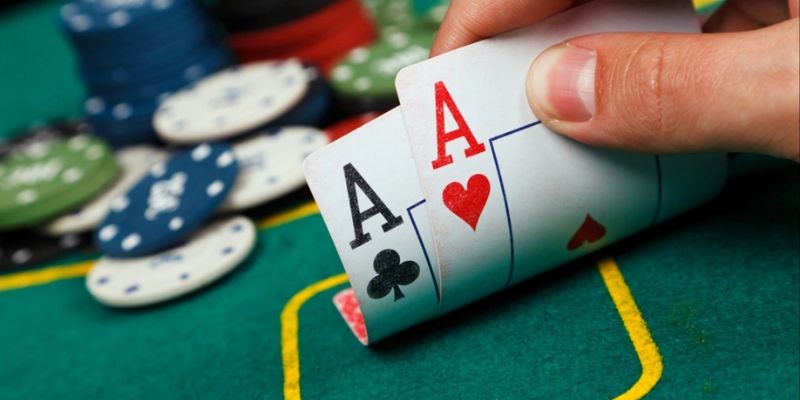 Mẹo chơi Poker - Thời điểm thích hợp để bỏ  